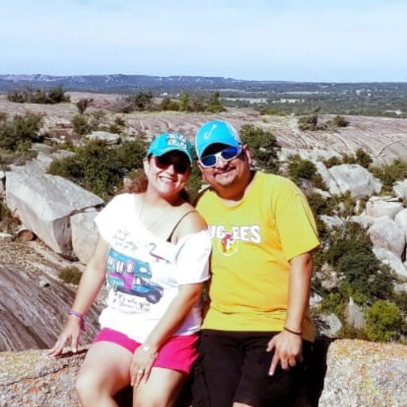 Meet your Posher, Monica - Picture 1 of 1